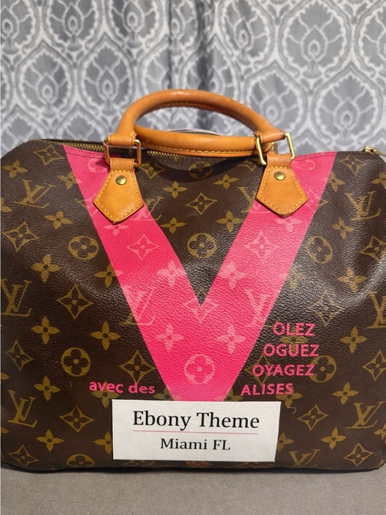 Louis Vuitton Handbags - Louis Vuitton Brown Monogram Speedy with Pink V Graphic